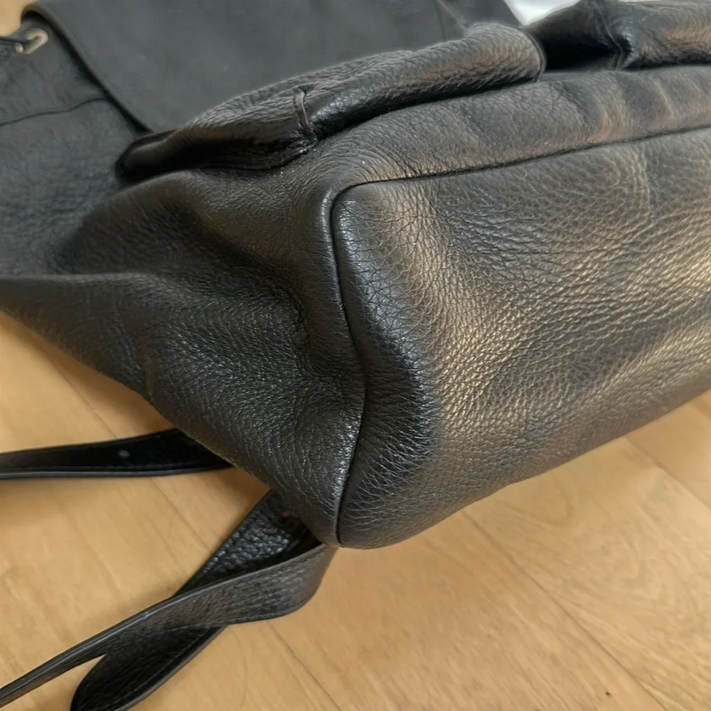 COACH F37410 BILLIE BACKPACK  BLACK PEBBLED LEATHER GOLD TRIM - Picture 12 of 13